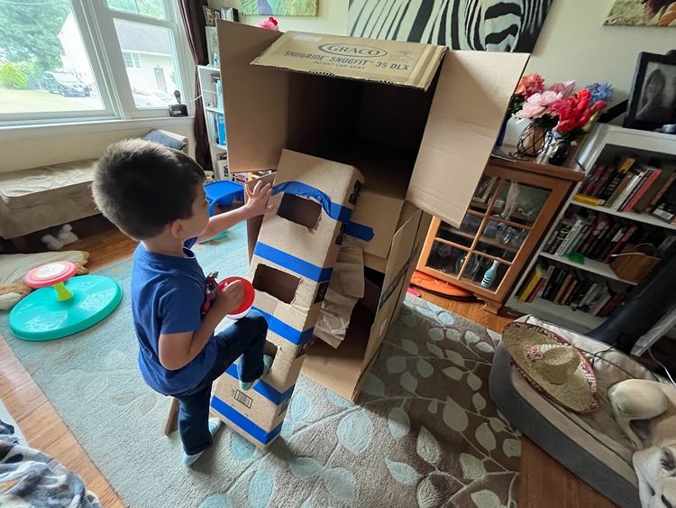 Cardboard Spaceship